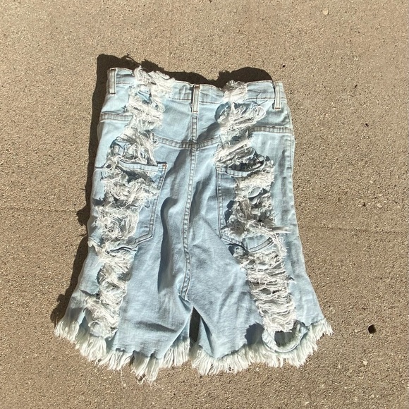 Jean shorts - Picture 8 of 9